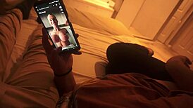 Mirando Porno En Tiktok Con Mi Hermanastra Y Terminamos Grabando Un Video Antes De Que Nos Descubran Nuestros Padres