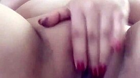 poosoo says watch me finger my pussy