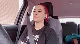 Teen’s First Amateur Anal Takes Huge Cock With Creampie Finish