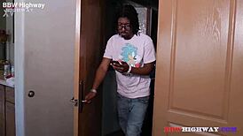 Chubby Kiki Kream Lets Big Dick Nerd Bang Her Big Booty