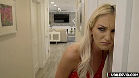 Girlfriend Bends In Stockings For Hard Doggystyle Positions