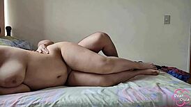 The house is empty, time for doggystyle with my latina girlfriend