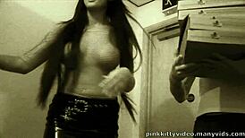 Lisa Rose says, 'Fuck my anal with food'