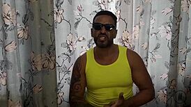 索菲·斯蒂芬首秀深喉巨屌颜射高潮