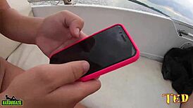 Paola Gurgel shows off big tits on boat at Guarapiranga 😏