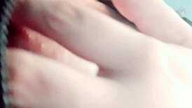 me quiero correr encima de una verga blanca y que alguien me cul� muy duro en la cama