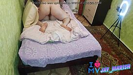 业余大奶妹户外公开舔蛋吸鸡巴