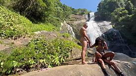 V�deo Amador Bastidores Podendo A Pretinha 18 Na Cachoeira No Ar Livre Completo No Red E No Cher