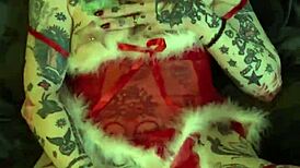 Tattooed MILF Masturbates Clit To Orgasm On Christmas Shelf