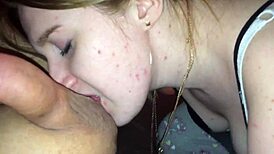 Heyy, Russian teen gives an epic blowjob at home! 😘