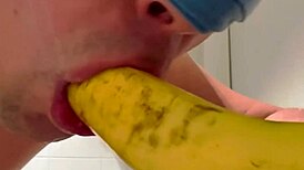 Kamasutra Gay Play Turns Wild with Sadomasochism and Hardcore Action