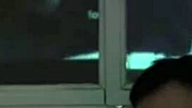 性感辣妹朋友看电影发情忍不住卧室做爱