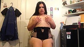 being a good girl fucking my whore pussy