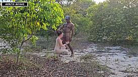 Garota Offers Herself to Hung Stud in Amazon Forest