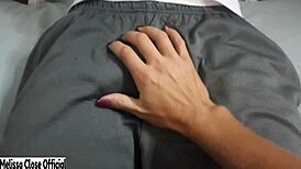 olhei a tornozeleira meu cuzinho piscou ai trouxe pra casa e agora vou brincar com ela