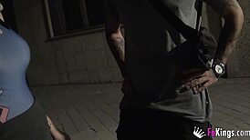 嘿，大奶子18+少女Meraki，今天想在街上多免费公共口交吗？