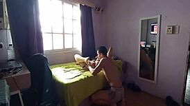 骚妹只想大屄被舔被抠到爽