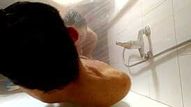 浴室天花板视角录像