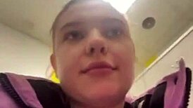 Teen webcam girl toys her ass outdoors