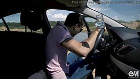 洗车裸男同志撸管巨射！🚗💦