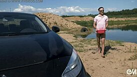 洗车裸男同志撸管巨射！🚗💦