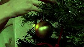 Busty Milf Gets Pussylicked After Wild Pillow Fight