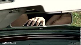 秘密幽会性感女同激情戏