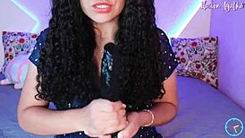 Reto 10 Min - Agatha Dolly Guides A Steamy Masturbation Challenge.