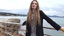 clara belle étudiante prête à baiser son formateur