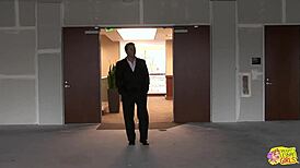 Virtual lesbians eat pussy on leather sofa