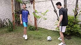 Suruba Depois do Jogo - Parte I with Hot Twink Massage