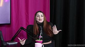 Safada gets naked, pussy licked, wet after talking fetishes.