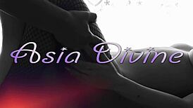 I did a job for my neighbor in exchange for her ass. Asia Divine got wet during foreplay before creampie pussy sex.