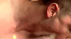 难以相信我们在狂野群交中肛交