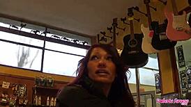 man, i’m roberta farnese hunting flutes but finding cocks to blow!