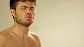 Gay Master Describes Intimate Masturbation Experience