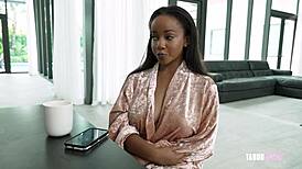 Step Mom Lili Starfire Offers Her Ass for Break Up Sex - Wow!