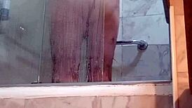 Pelado na sauna gay enjoying a steamy big ass massage