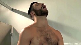 yo, check this bombeiro hidráulico banging hard in the bar bathroom, huh?