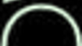 Makina explores the city of ruin in fallen hrpg game