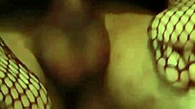 foot fetish fuck ending on her feet