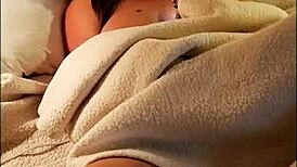 Yo, watching mom jerk off while my young friend does too!