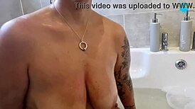 Scrub-a-dub and rinse with sexy mature gay homemade action