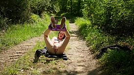 路人前自摸到慢跑男狠操我