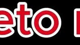 push that monster cock into those big asses on the beach, one black one white