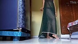 Indian Hot Bhabhi Fingers Herself to Wet Release