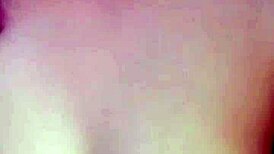 越南骚妹表演诱人骚秀