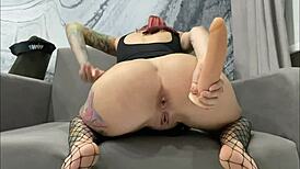 uhh, i'm filmin' this vid for my bf in the army... hope he likes it!!