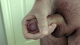 me follo a mi vecina de al lado que estaba caliente 😏