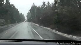 teen hottie fingering herself in the car 😍